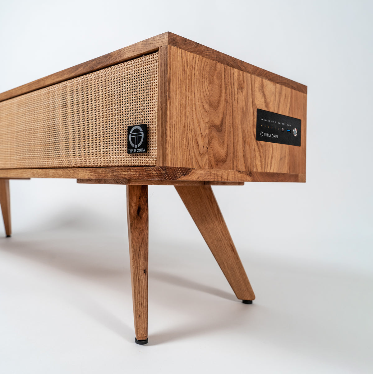 TV STAND (NATURAL)